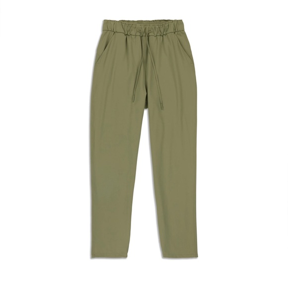 Lululemon - Picture 1 of 4